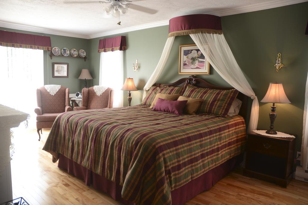 Côté's Bed&Breakfast Grand Falls Exterior foto