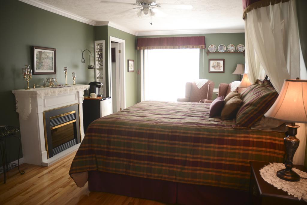 Côté's Bed&Breakfast Grand Falls Exterior foto
